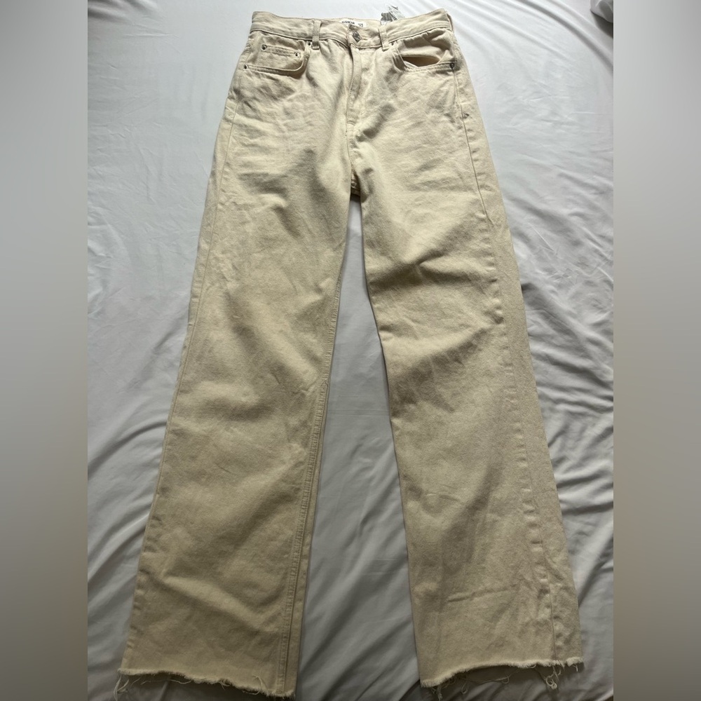 Pull & Bear Cream High Rise Wide Leg Frayed Jeans size 8 (EUR 40)